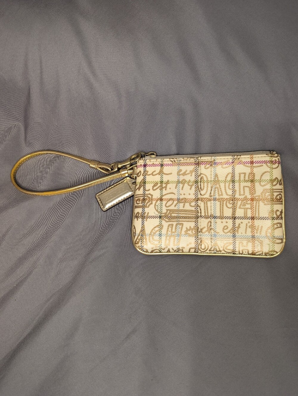 Coach Signature Script Plaid Wristlet - Cream/Gold